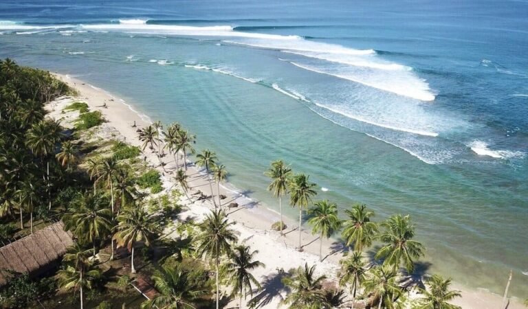 Choosing the Perfect Location for Your Surf Resort in Mentawai