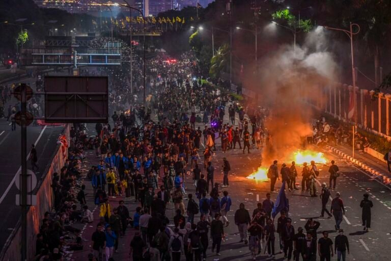 Protests & Social Crisis: What Local Brands Must Prepare Digitally