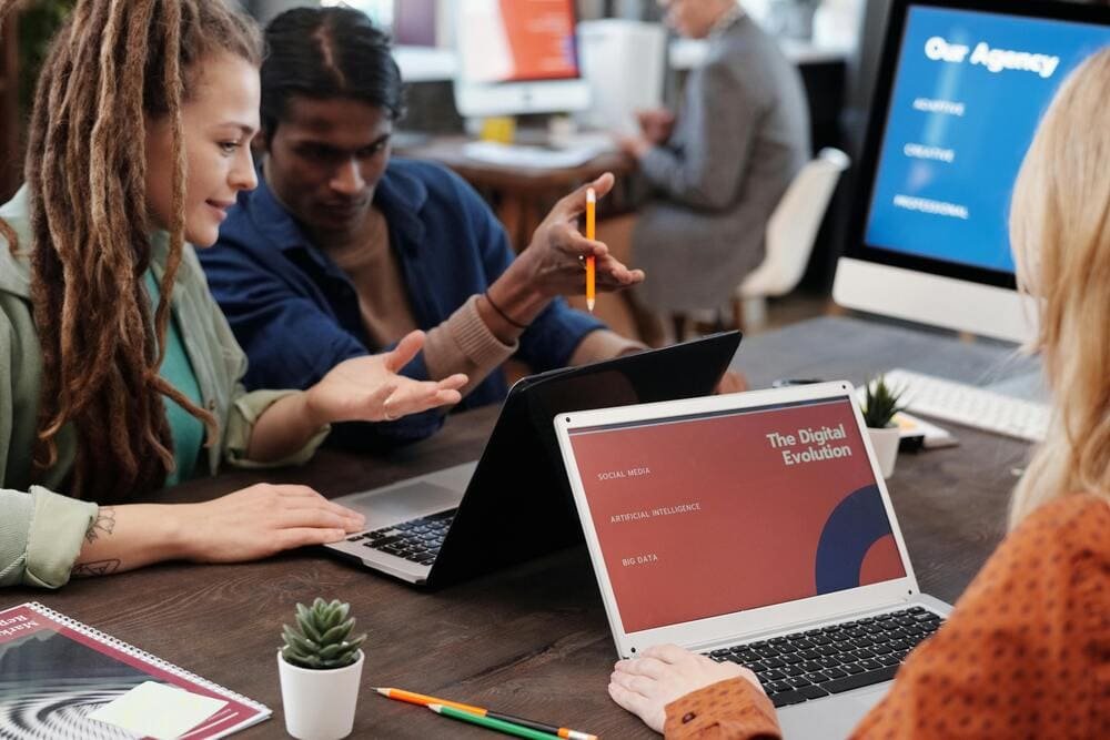How a Digital Agency Helps Businesses Improve Their Online Presence and Reach